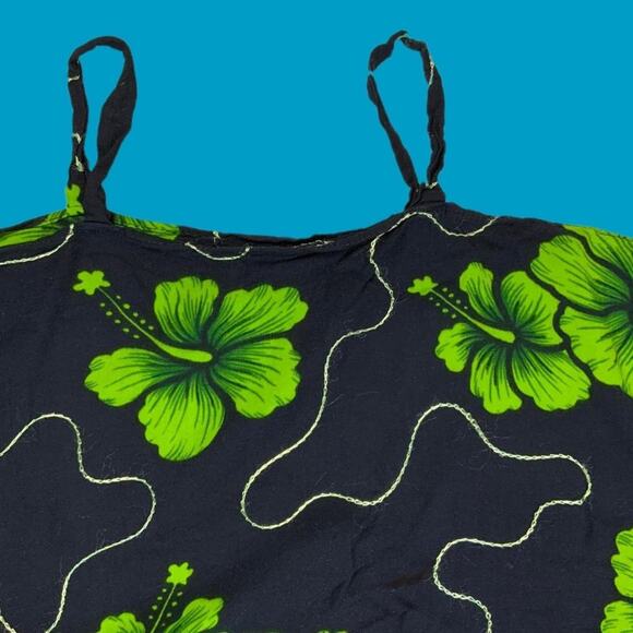 Tropical Green Hibiscus Blouse Beachy Vacation - Picture 3 of 3